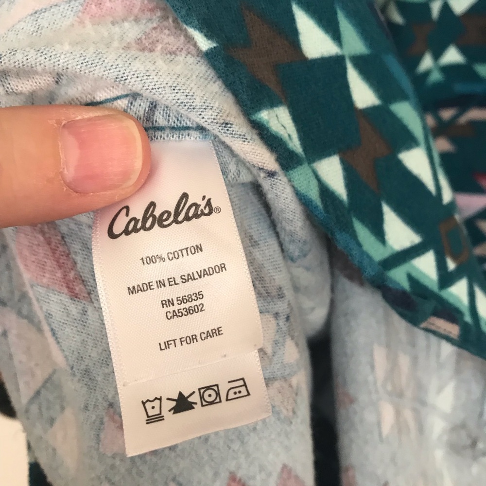 Cabela’s Aztec Button Down Cotton Fleece - Picture 6 of 8